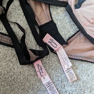 Agent Provocateur Size 4 36D Pink Nude Lingerie set